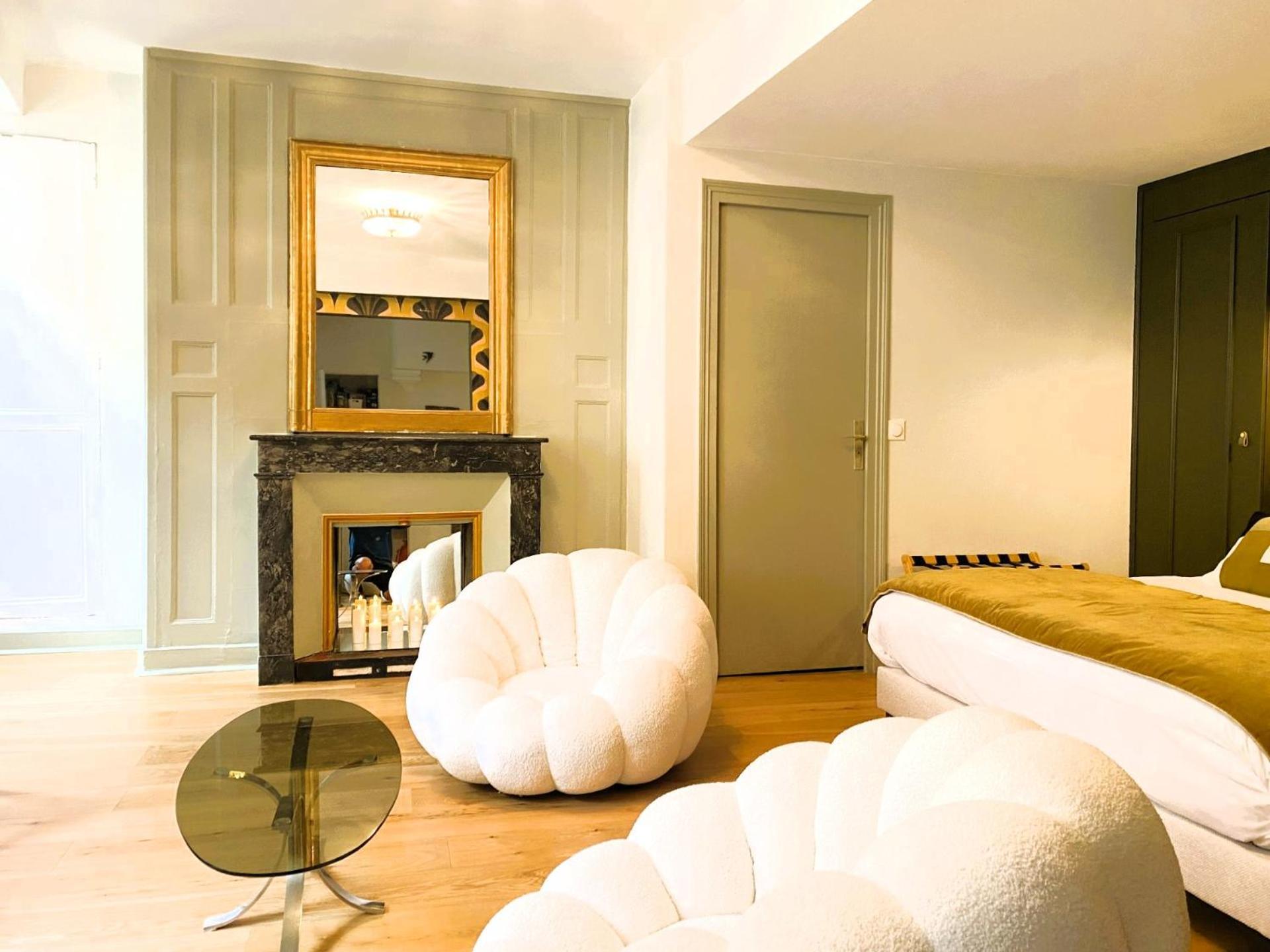 Appartement De Charme Au Coeur Du Centre Historique Tours Kültér fotó